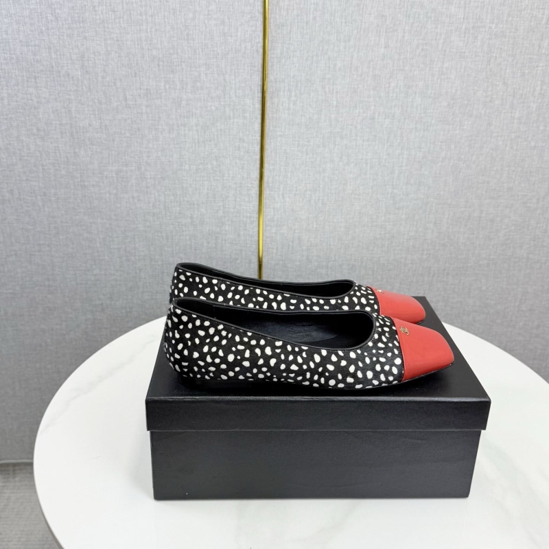 Ch**el flat shoes